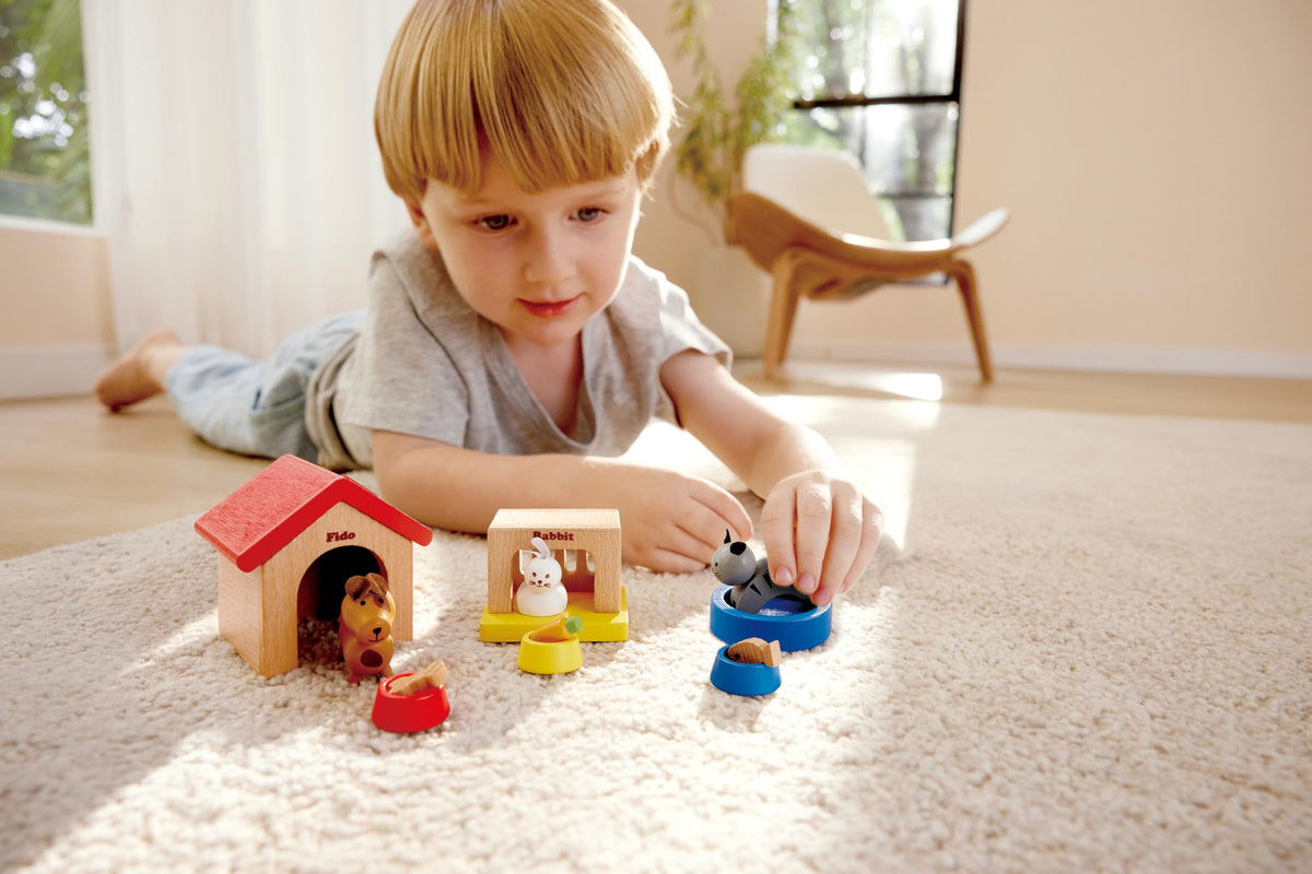 Wooden Dollhouse Animal Set U1521