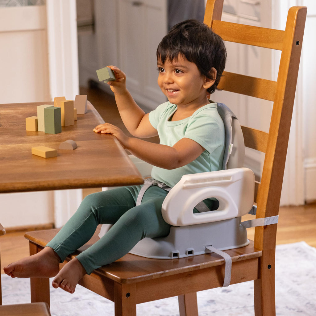 Compact Lightweight Toddler Booster Seat J9867