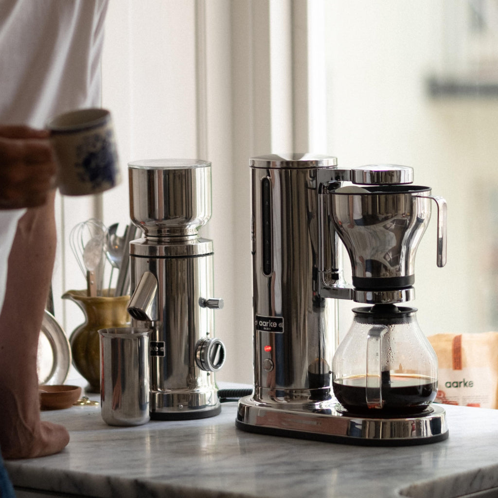 Drip Coffee Maker with 42oz Glass Carafe X24410