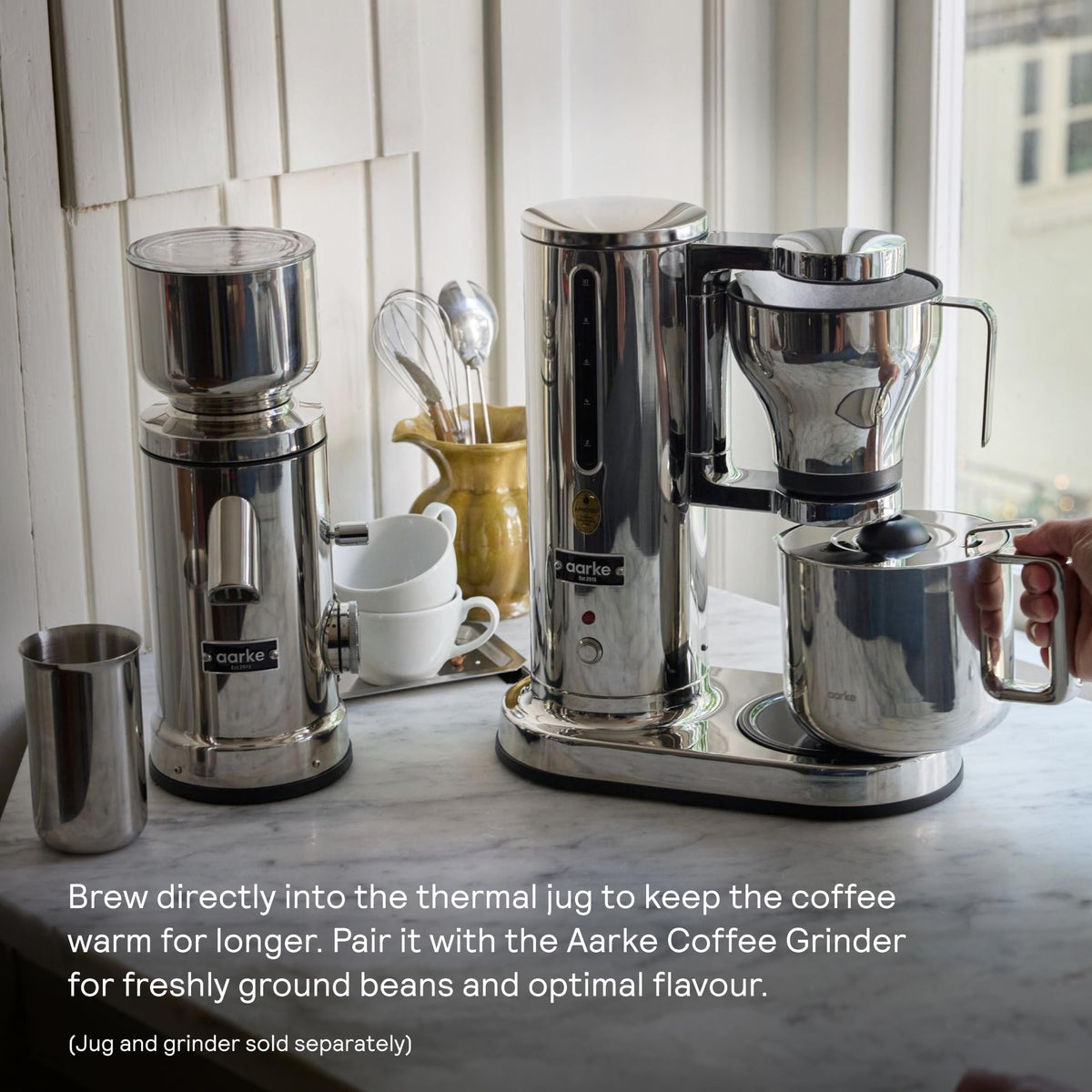 Drip Coffee Maker with 42oz Glass Carafe X24410
