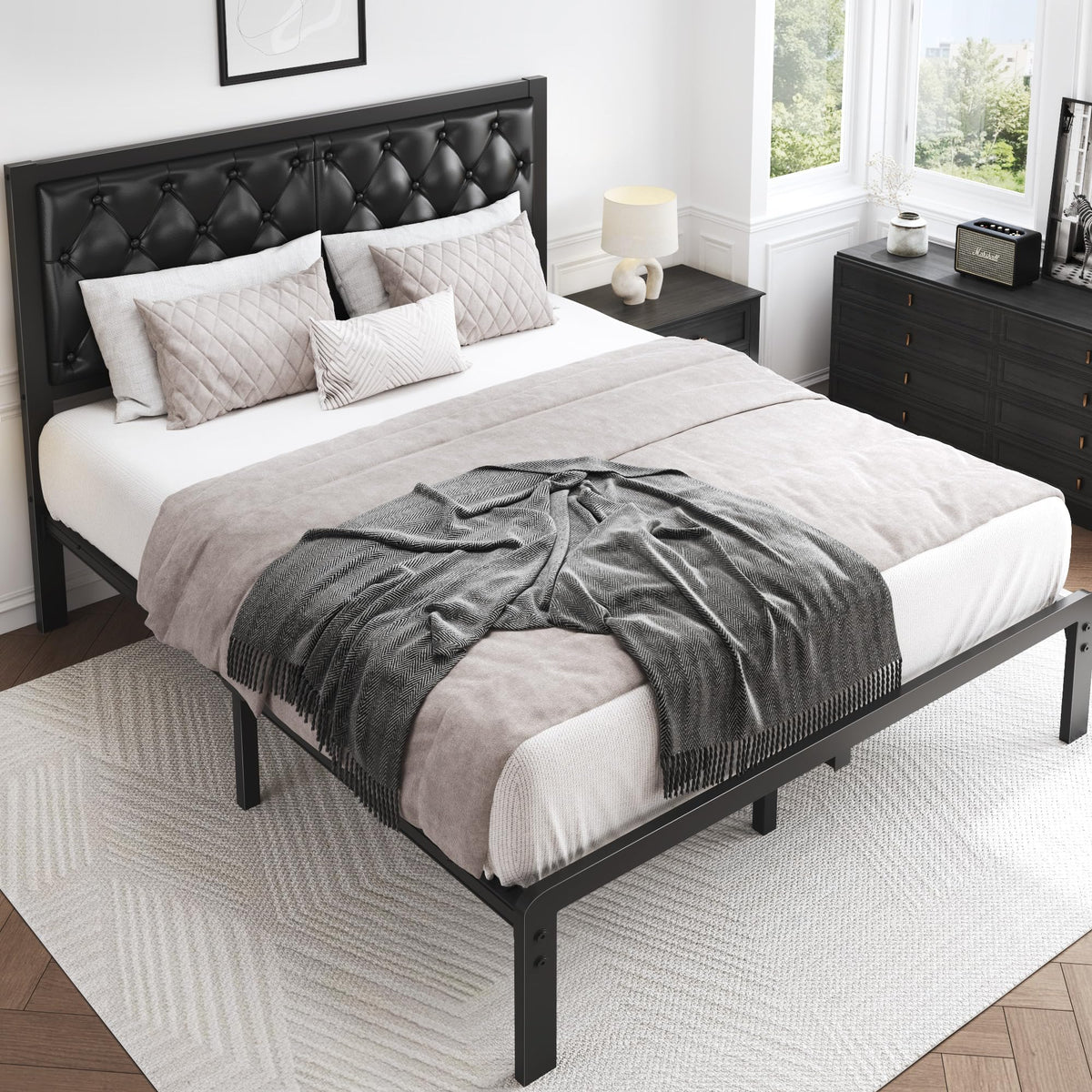 Queen Upholstered Button Tufted Bed Frame with Storage W590030